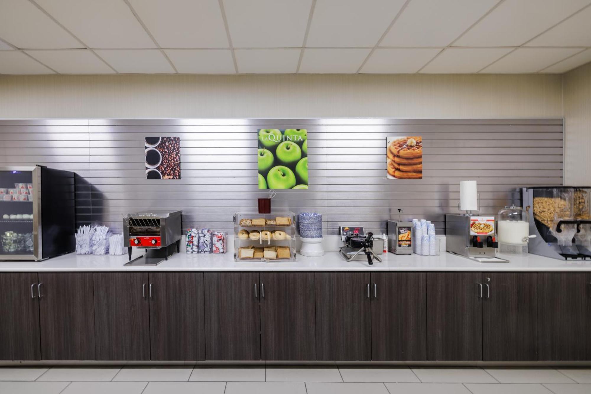 La Quinta Inn & Suites By Wyndham Fort Collins, Colorado Dış mekan fotoğraf