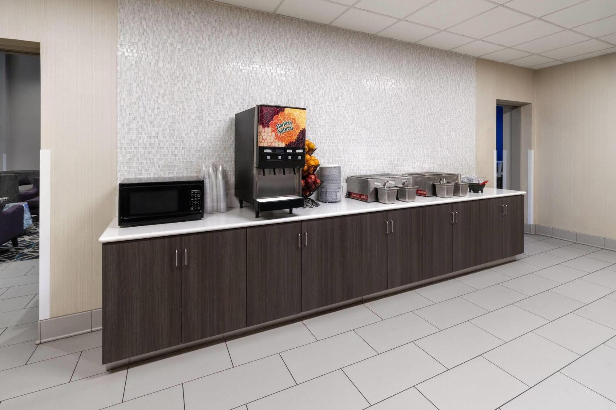 La Quinta Inn & Suites By Wyndham Fort Collins, Colorado Dış mekan fotoğraf