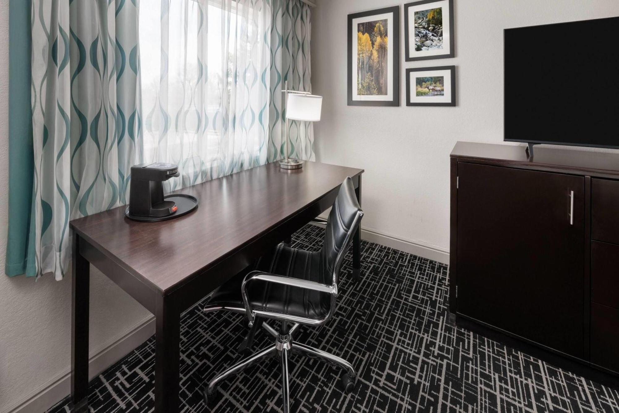 La Quinta Inn & Suites By Wyndham Fort Collins, Colorado Dış mekan fotoğraf